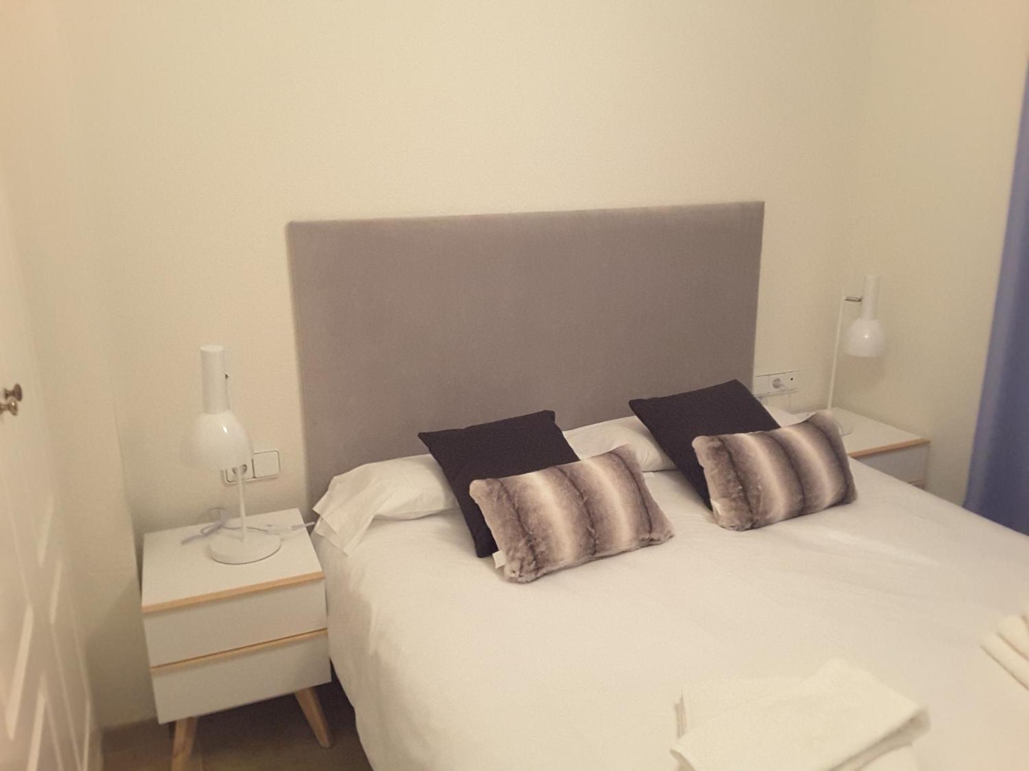 Appartamento 2066-apt 2 Bedrooms On Beach, Tenis, Gym, Pool Manilva